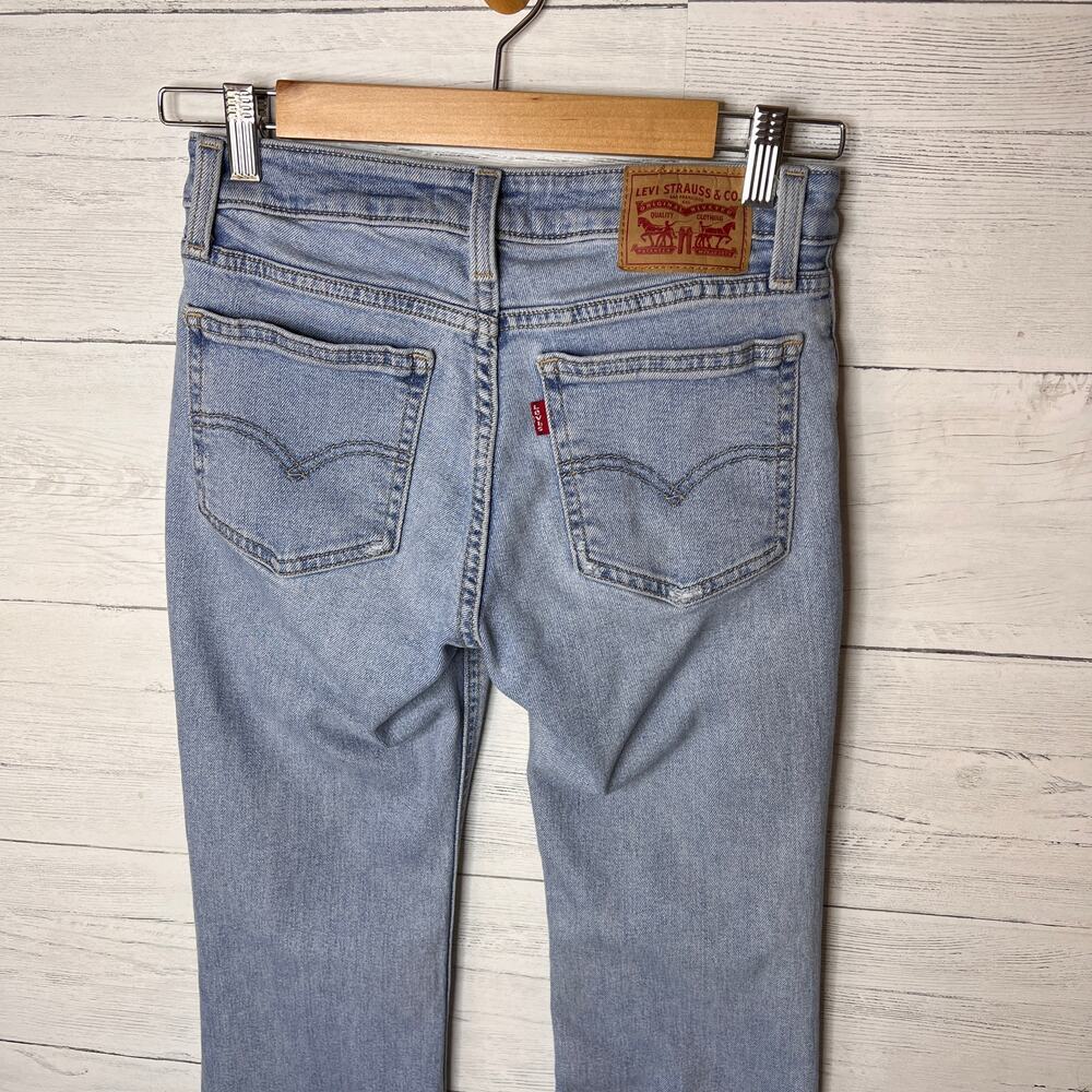 Levis Jeans Womens Size 25 Superlow Boot Light Wash Distressed - Picture 13 of 16